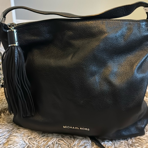 Beautiful Soft Leather Michael Kors Hobo Bag - Picture 1 of 5